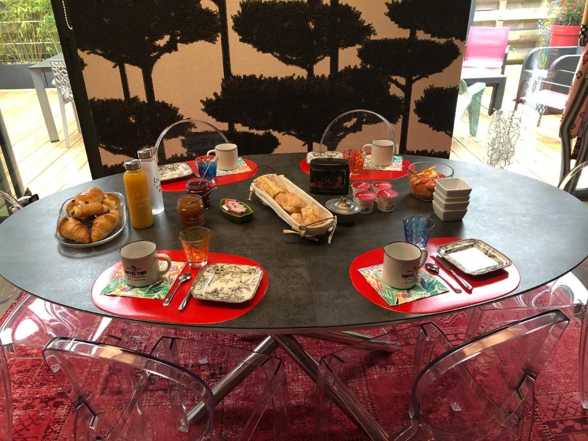 Chez Cathy Et Leo Bed & Breakfast Dinan Ngoại thất bức ảnh